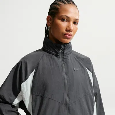 Nike Women's  Sportswear Woven Jacket In Gray