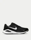 Nike Structure 26 Se Running Shoe In Black