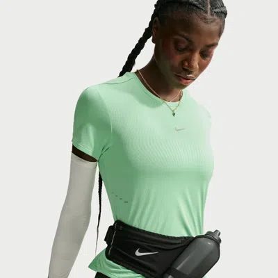 Nike Women's Swift Aero-fit Short-sleeve Running Top In Green