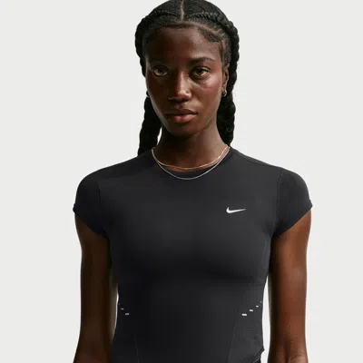 Nike Women's Swift Dri-fit Seamless Cropped Short-sleeve Running Top In Black