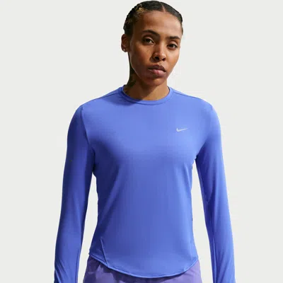 Nike Women's Swift Dri-fit Uv Long-sleeve Crew-neck Running Top In Blue