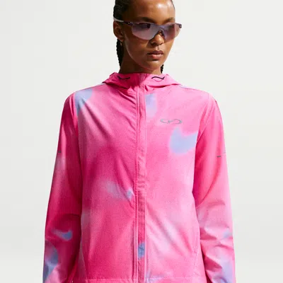 Nike Women's Swift Repel Packable Running Jacket In Pink