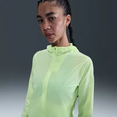 Nike Women's Swift Repel Packable Running Jacket In Yellow