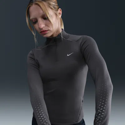 Nike Women's Swift Therma-fit Adv 1/4-zip Running Top With Reflective Accents In Gray