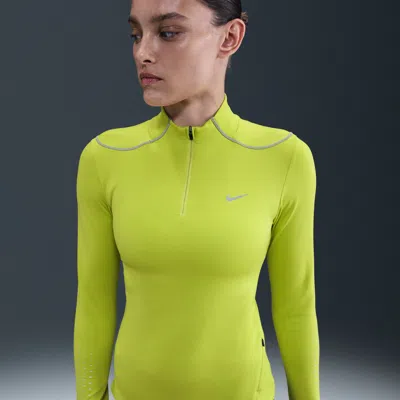 Nike Women's Swift Therma-fit Adv 1/4-zip Running Top With Reflective Accents In Green