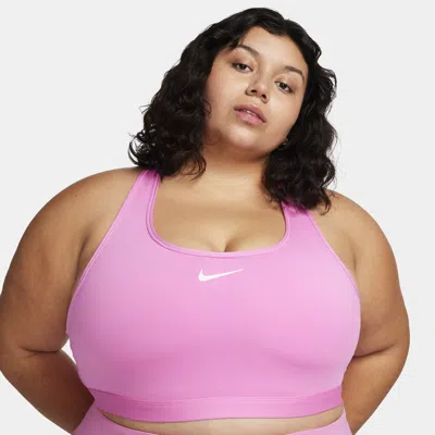 Nike Women's Swoosh Medium Support Padded Sports Bra (plus Size) In Red