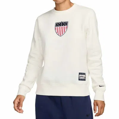 Nike Women's White Team Usa Phoenix Fleece 1924 Pack Pullover Sweatshirt