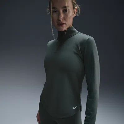 Nike Women's Therma-fit One Long-sleeve 1/2-zip Top In Green