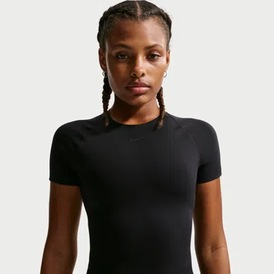 Nike Women's Universa Dri-fit Short-sleeve Top In Black