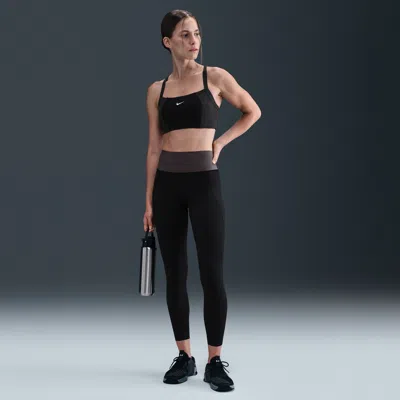 Nike Women's Universa Medium-support High-waisted 7/8 Leggings With Pockets In Black