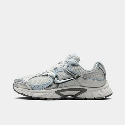 Nike V5 Rnr Sneakers In Gray