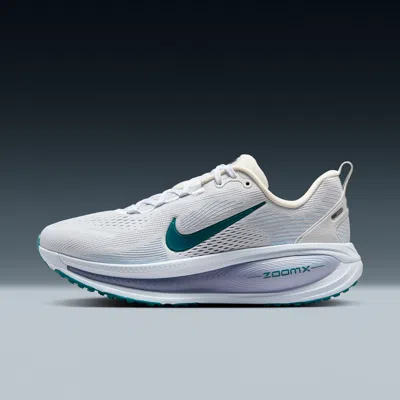 Nike Women's Vomero 18 Road Running Shoes In White