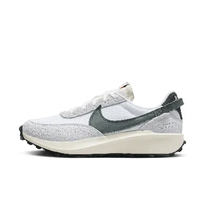 Nike Women's Waffle Debut Vintage Shoes In Gray