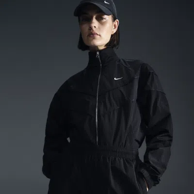 Nike Women's Windrunner Loose Uv Woven Full-zip Jacket In Black