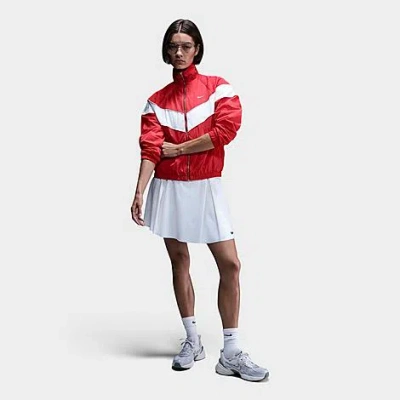Nike Women's Windrunner Loose Uv Woven Full-zip Jacket In Multi