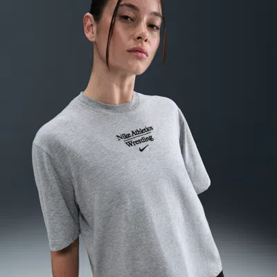 Nike Women's Wrestling Boxy T-shirt In Brown