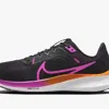 Nike Women's Zoom Pegasus 40 Sneaker In Multi In Black