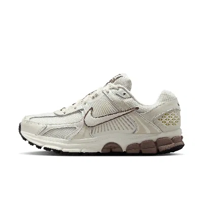 NIKE WOMEN'S ZOOM VOMERO 5 SHOES,1015725160