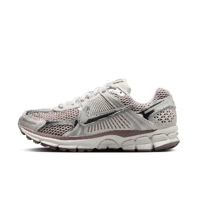 NIKE WOMEN'S ZOOM VOMERO 5 SHOES,1015692646
