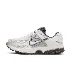 Nike Vomero 5 Sneakers In White And Gray In Grey