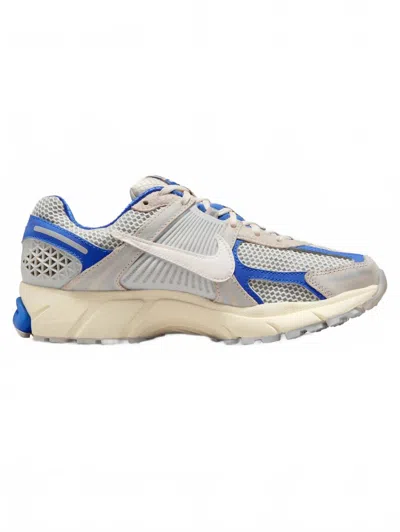 NIKE WOMEN'S ZOOM VOMERO 5 SHOES IN GAME ROYAL IVORY