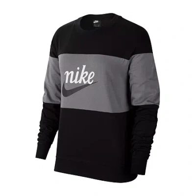 Nike Womens Crew Neck Long Sleeve Sweatshirt In Black