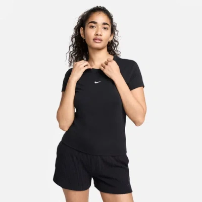 Nike Womens  Chill Knit Crop T-shirt In White/black