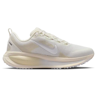 Nike Vomero 18 Sneakers In Neutral