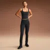 Nike Women'sskims Matte High-waisted V-panel Straight Leggings In Blue