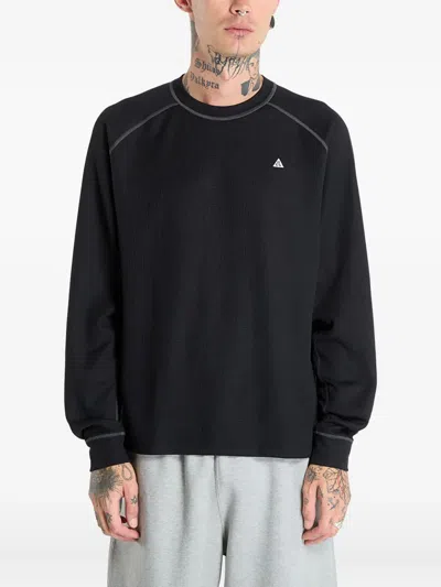 Nike X Acg Chinati Long-sleeved T-shirt In Black