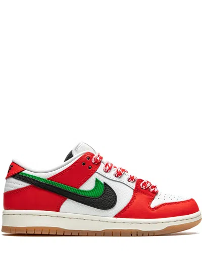 Nike Sb Dunk Low Pro Qs Sneakers In Red