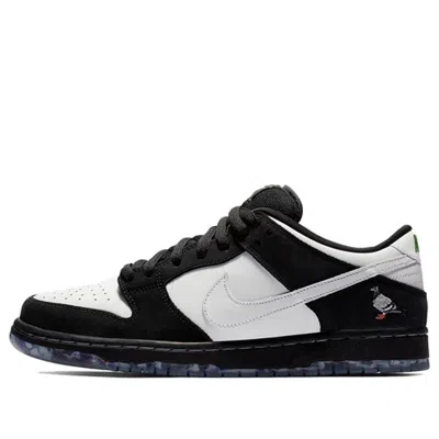 Nike X Jeff Staple Sb Dunk Low Pro 'panda Pigeon' In Black