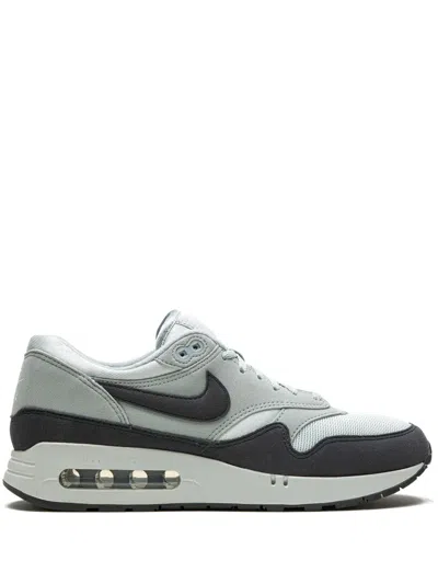 Nike X Kids Of Immigrants Air Max 1 '86 Og Sneakers In Grau