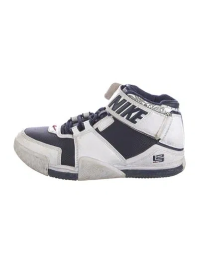 Pre-owned Nike X Lebron Leather Printed Sneakers In Multi