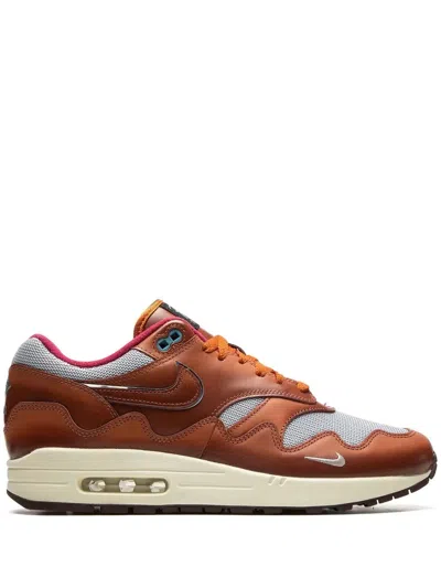 Nike X Patta Air Max 1 Sneakers In Brown