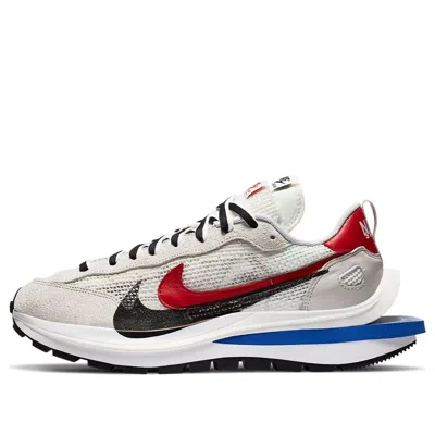 NIKE NIKE X SACAI VAPORWAFFLE 'SAIL'