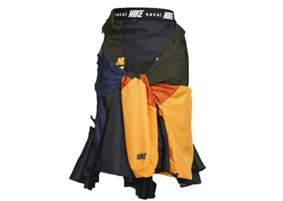 Pre-owned Nike X Sacai Women's Skirt In Black/university Gold