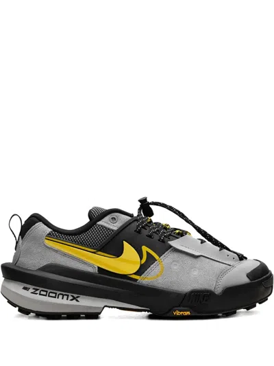 Nike X Sacai Zegamadome Sp "matte Silver/yellow" Sneakers