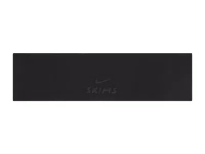 Pre-owned Nike X Skims Fury Elevate Headband In Obsidian In Black