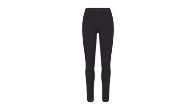 Pre-owned Nike X Skims Women's Matte Vline 26" Legging In Obsidian In Black