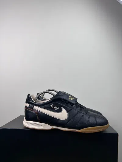 Pre-owned Nike X Soccer Jersey Og 2007 Nike Air Tiempo R10 Ronaldinho Indoor Soccer Shoes In Black