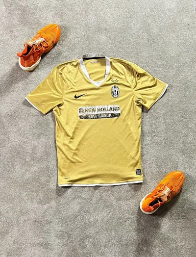 Pre-owned Nike X Soccer Jersey Vintage Soccer Jersey Nike Team Juventus 2008-2009 Year In Gold