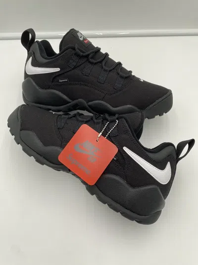 Pre-owned Nike X Supreme 12 Nike Sb X Supreme Darwin Low Black White Fq3000-001 Shoes