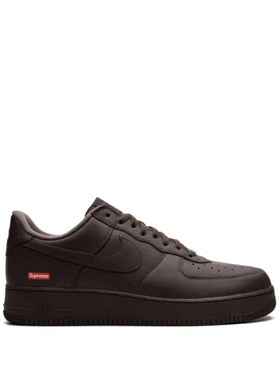 Nike X Supreme Air Force 1 "brown" Sneakers