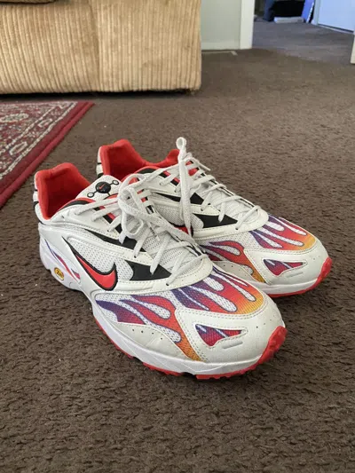 Pre-owned Nike X Supreme Nike Zoom Stream Spectrum Shoes In White