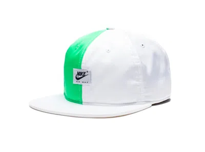 Pre-owned Nike X Undefeated Nrg Pro Qs Cap In White/green Spark In Multi