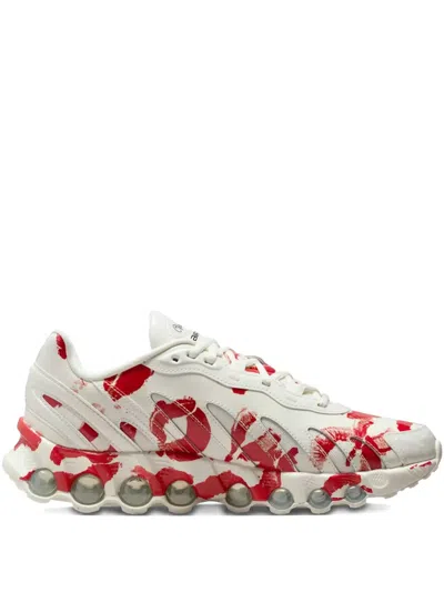 Nike X Vaquera Air Max Dn8 Sneakers In White