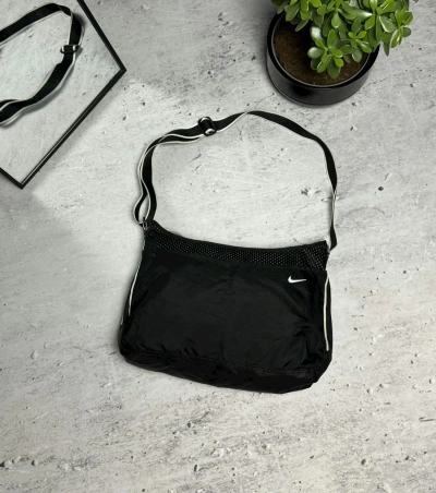 Pre-owned Nike X Vintage 00s Nike Vintage Nylon Crossbody Drill Bag In Black