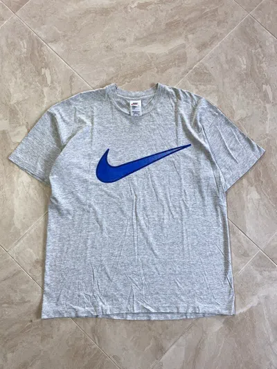Pre-owned Nike X Vintage 90's Nike Y2k Streetwear Style Central Swoosh T-shirt In Grey