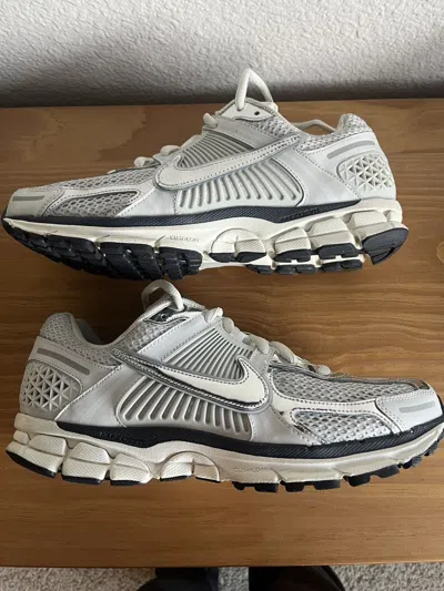 Pre-owned Nike X Vintage Air Zoom Vomero 5 Photon Dust Metallic Silver Size 11 Men Shoes In White